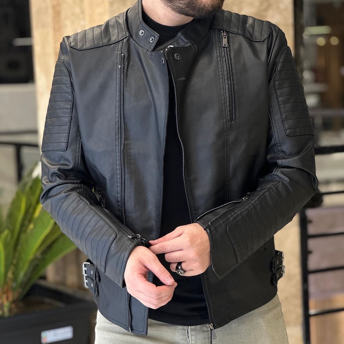 کاپشن پلیسی چرم جذاب و شیک کد 1779