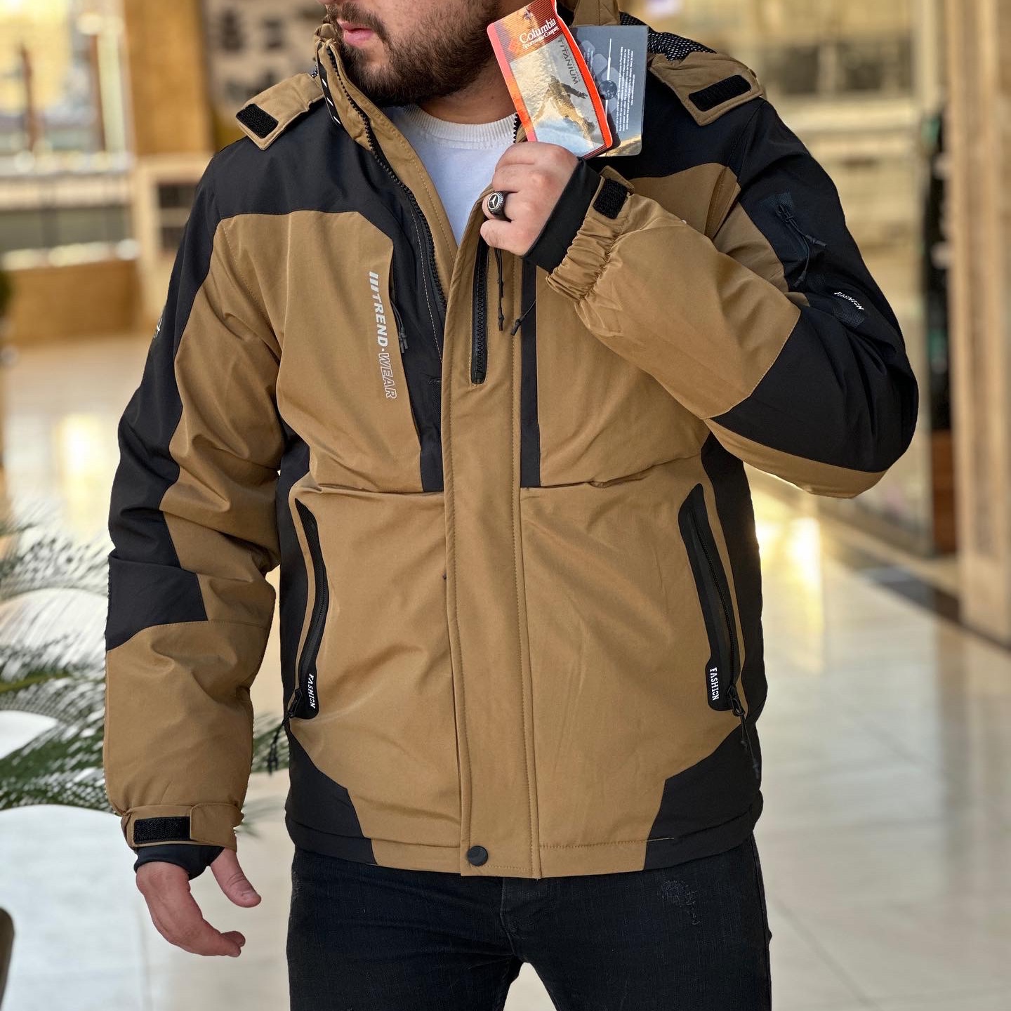 کاپشن مردانه کلمبیا برای مناطق سرد